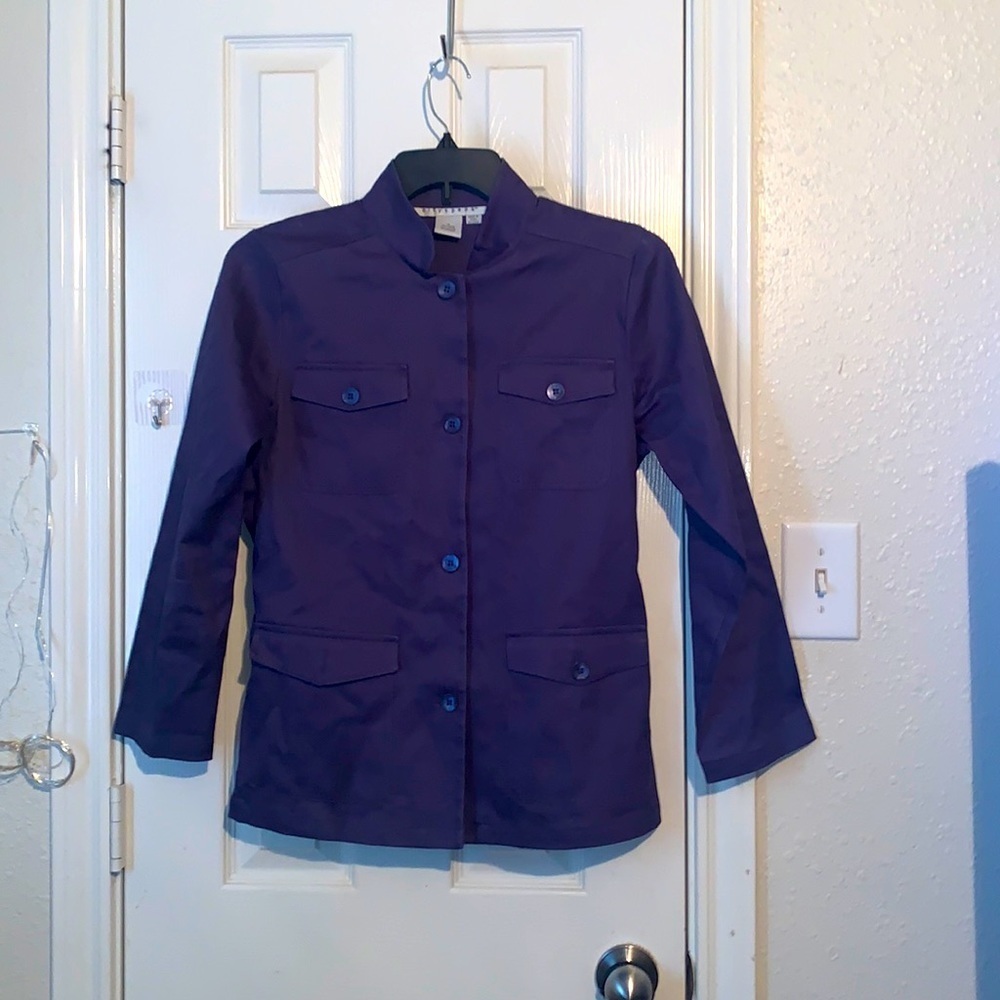 Navy blue lightweight city speaks button up jacket
